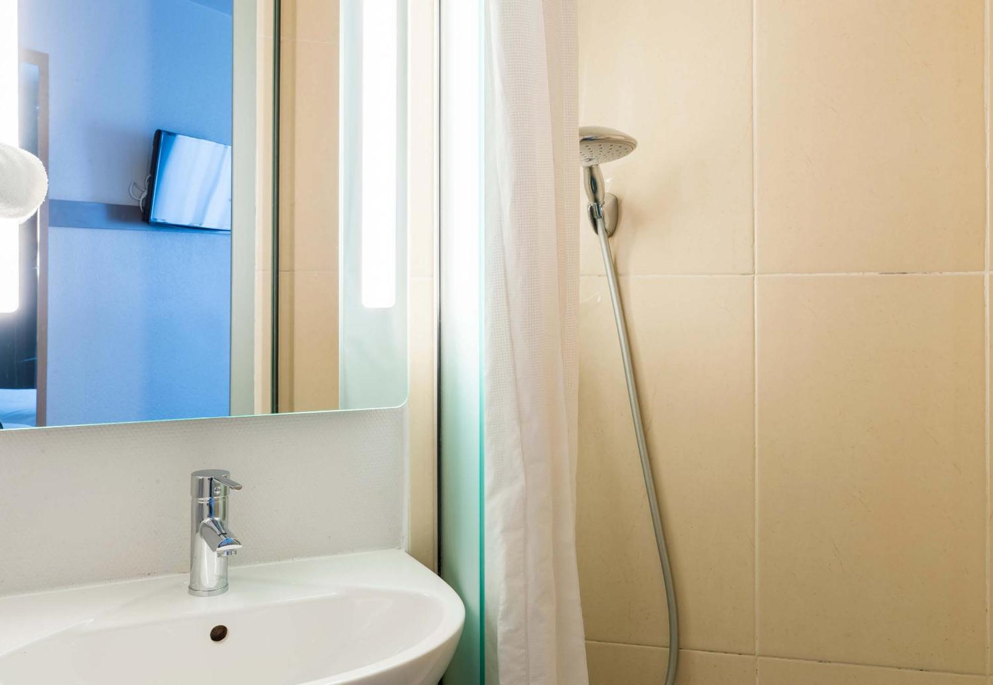 B&B Hotel Troyes Saint-Parres-Aux-Tertres Luaran gambar