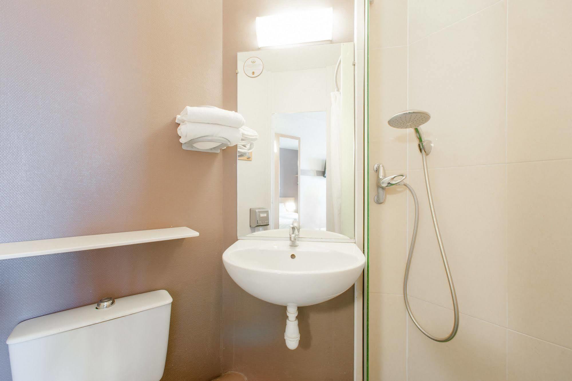 B&B Hotel Troyes Saint-Parres-Aux-Tertres Luaran gambar