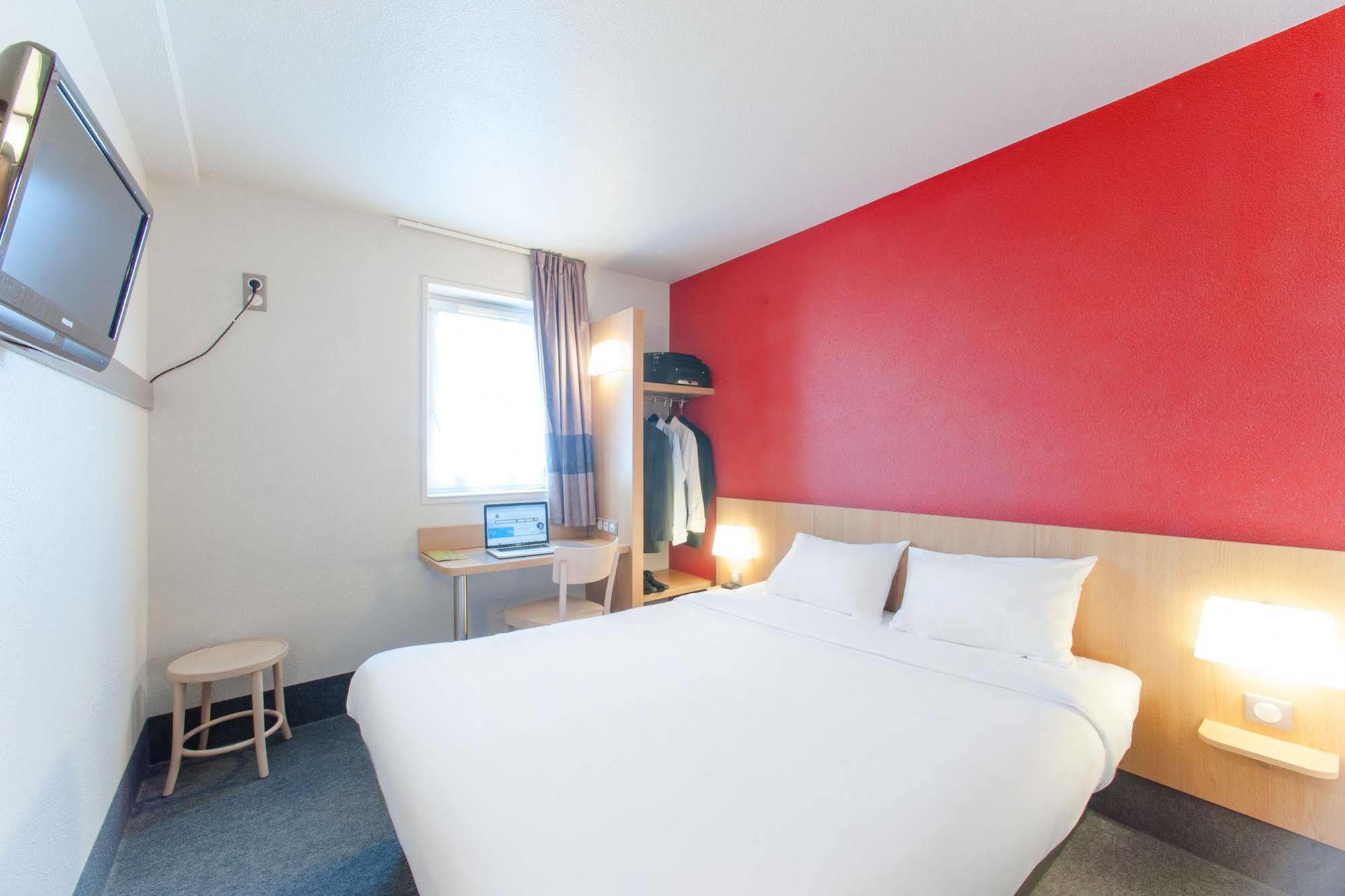 B&B Hotel Troyes Saint-Parres-Aux-Tertres Luaran gambar